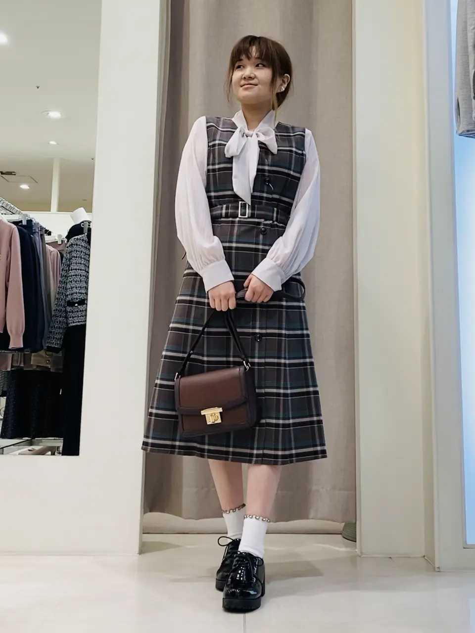  川根　彩 コーディネート画像