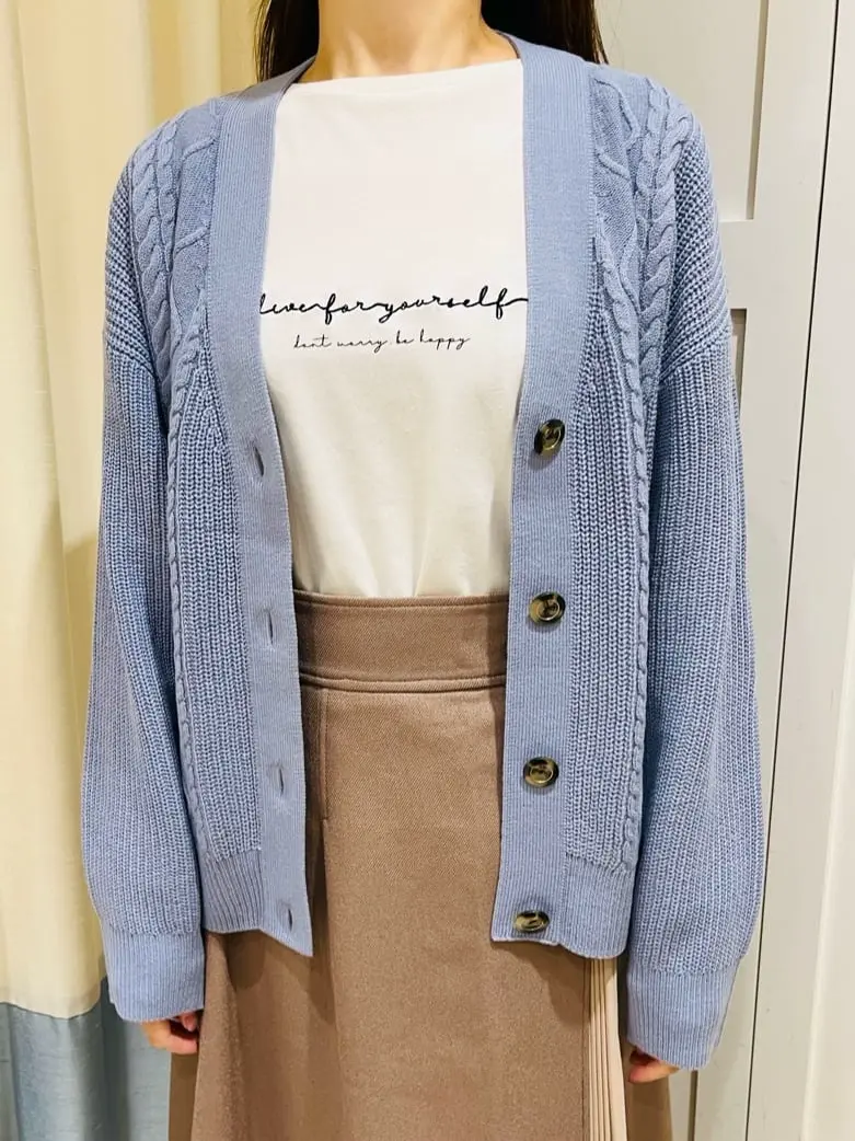 ANY SIS スタッフ コーディネート画像