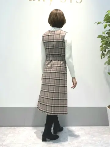 ANY SIS 岡本 コーディネート画像