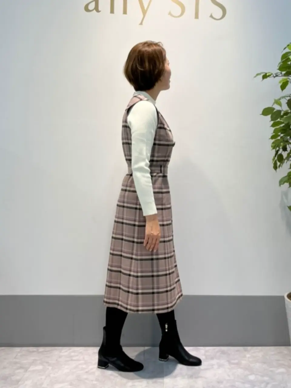 ANY SIS 岡本 コーディネート画像