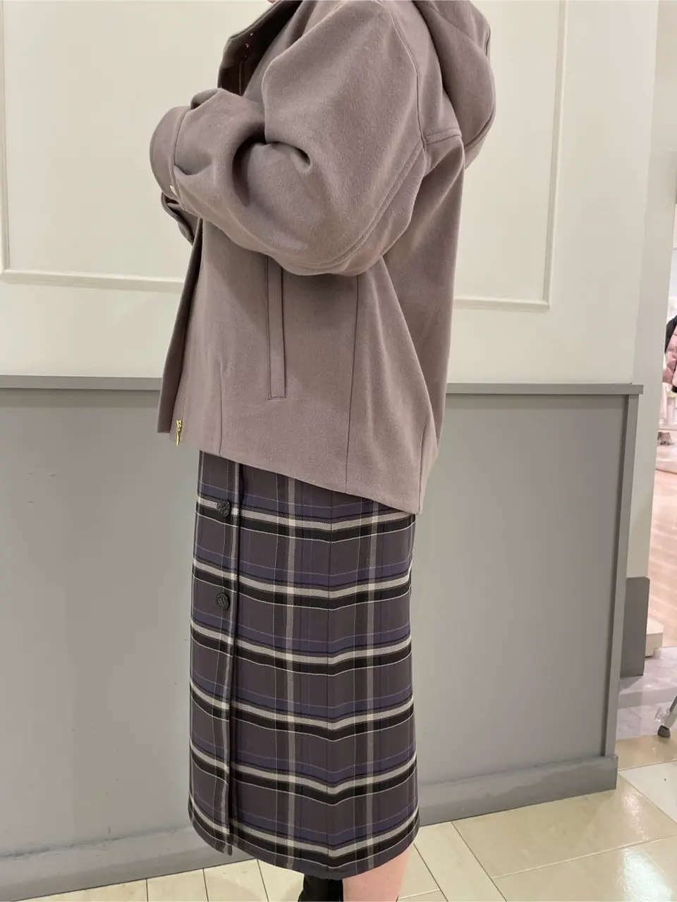 ANY SIS 堀部 コーディネート画像