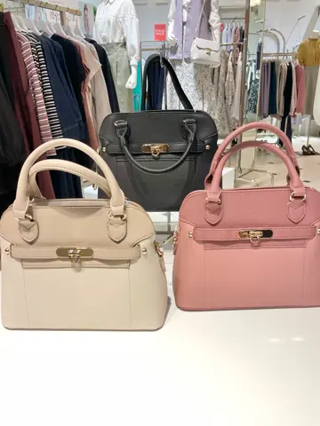 ANY SIS 今仲 コーディネート画像