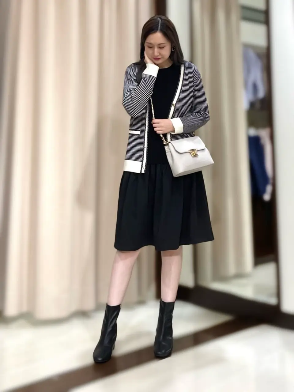 ANY SIS STAFF コーディネート画像