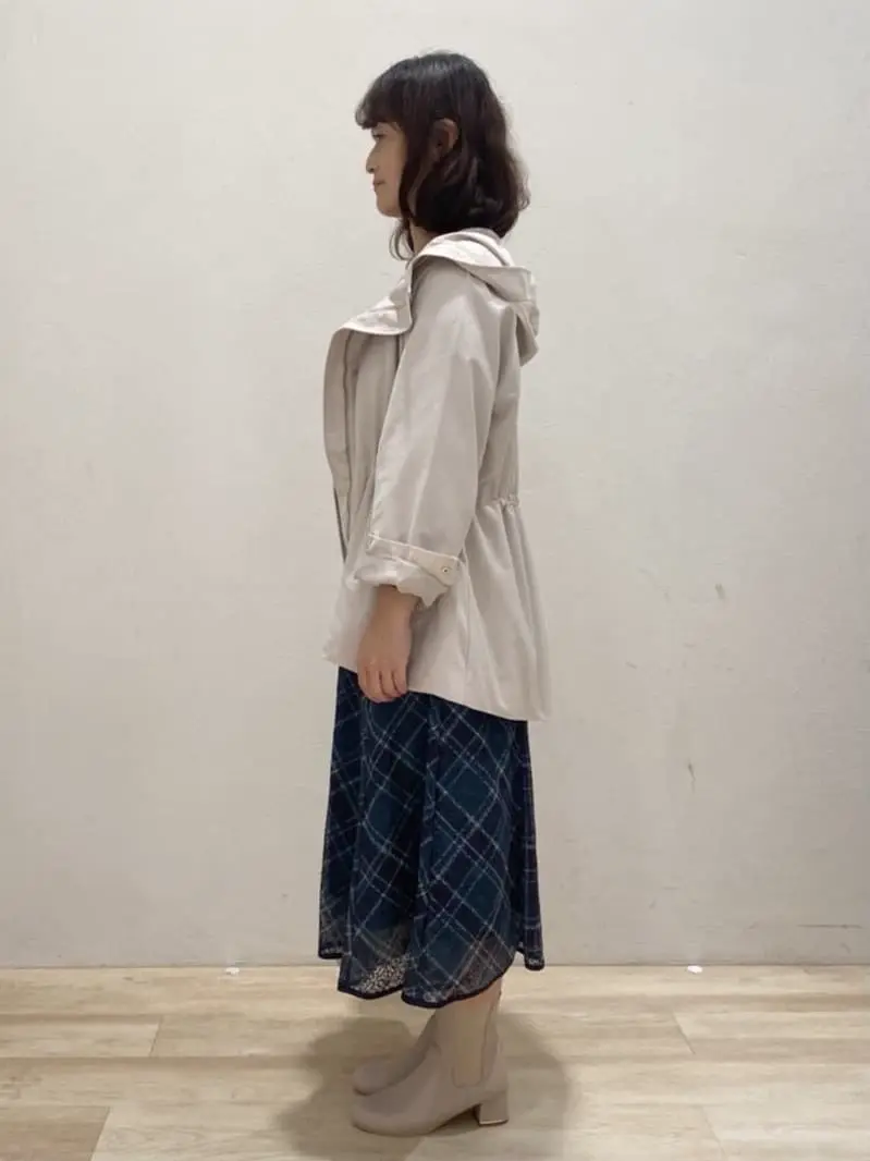 ANY SIS 西出 コーディネート画像