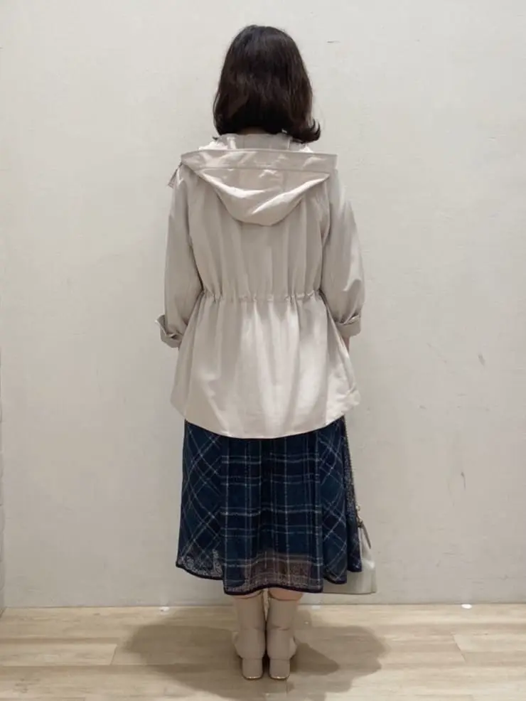 ANY SIS 西出 コーディネート画像