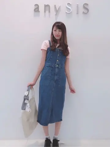 ANY SIS スタッフ コーディネート画像