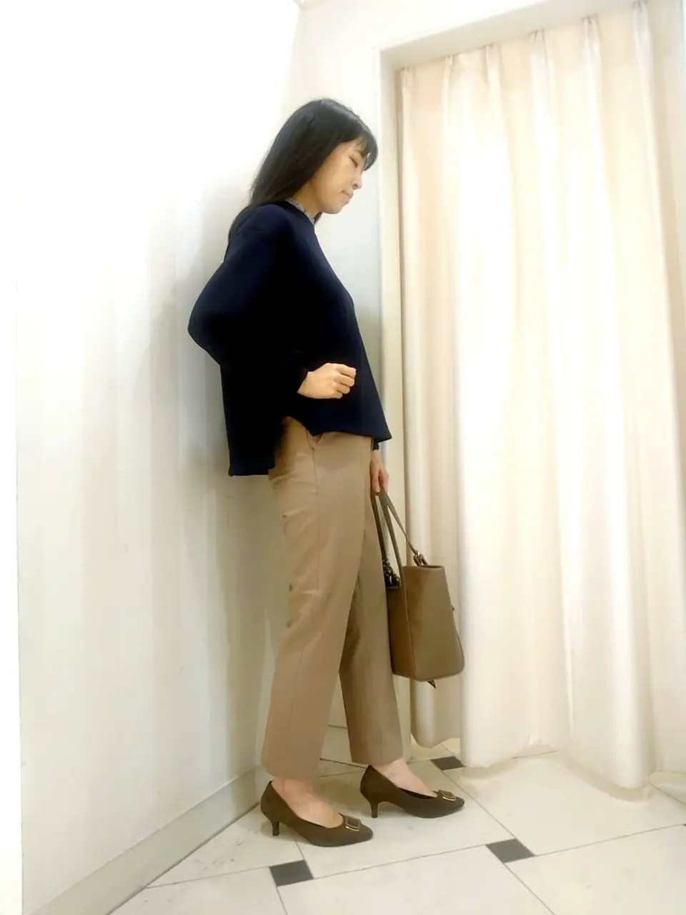 ANY SIS スタッフ コーディネート画像