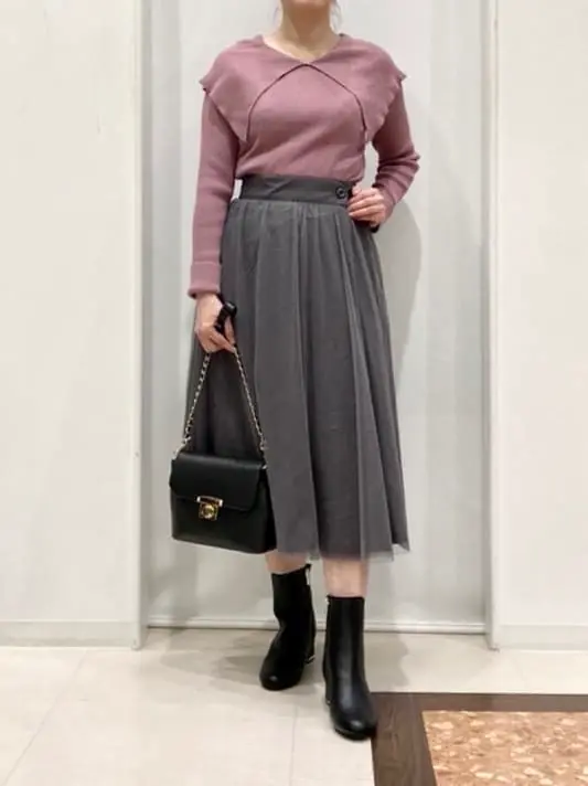 ANY SIS スタッフ コーディネート画像