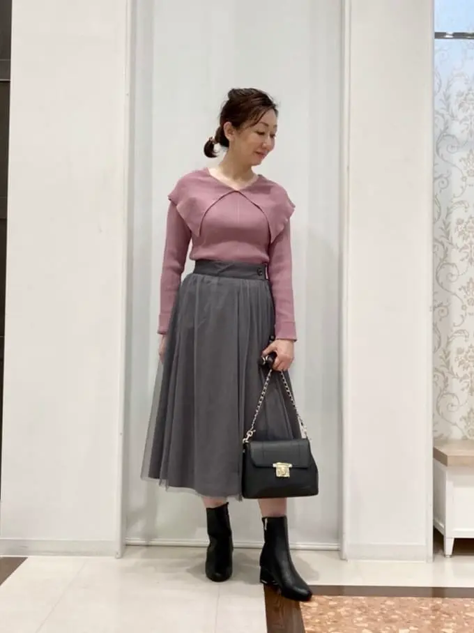 ANY SIS スタッフ コーディネート画像