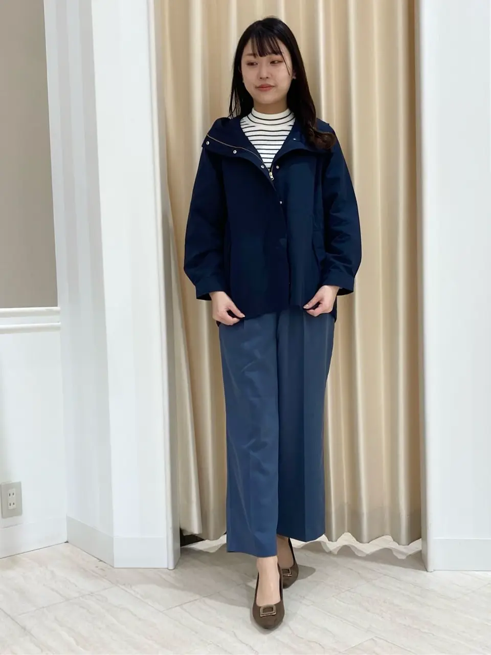 ANY SIS スタッフ コーディネート画像