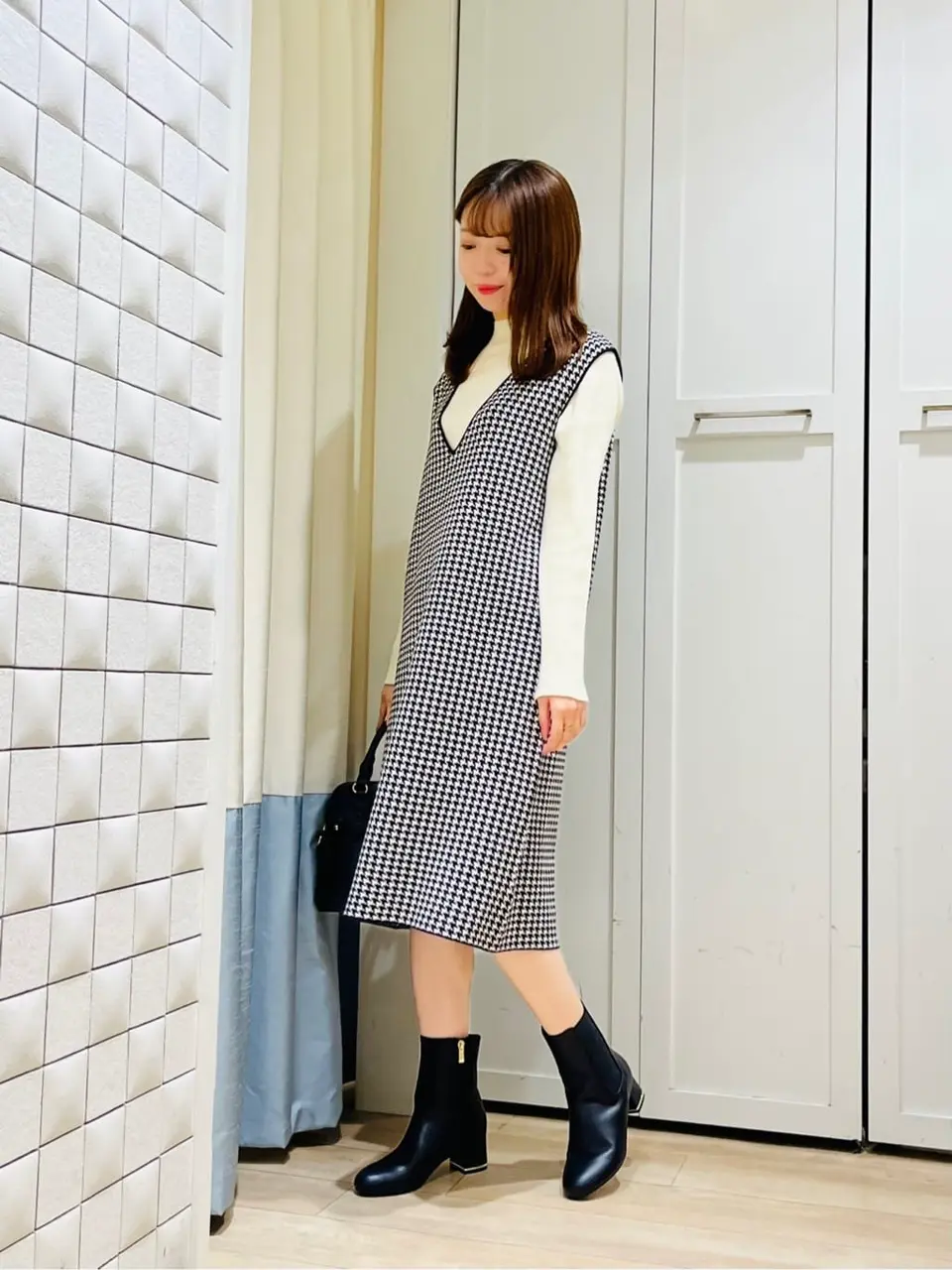 ANY SIS スタッフ コーディネート画像