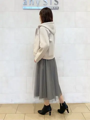 ANY SIS 髙橋 コーディネート画像