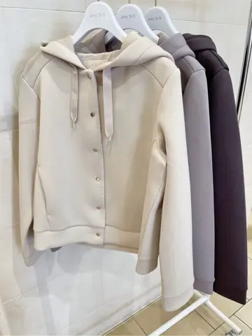 ANY SIS 髙橋 コーディネート画像