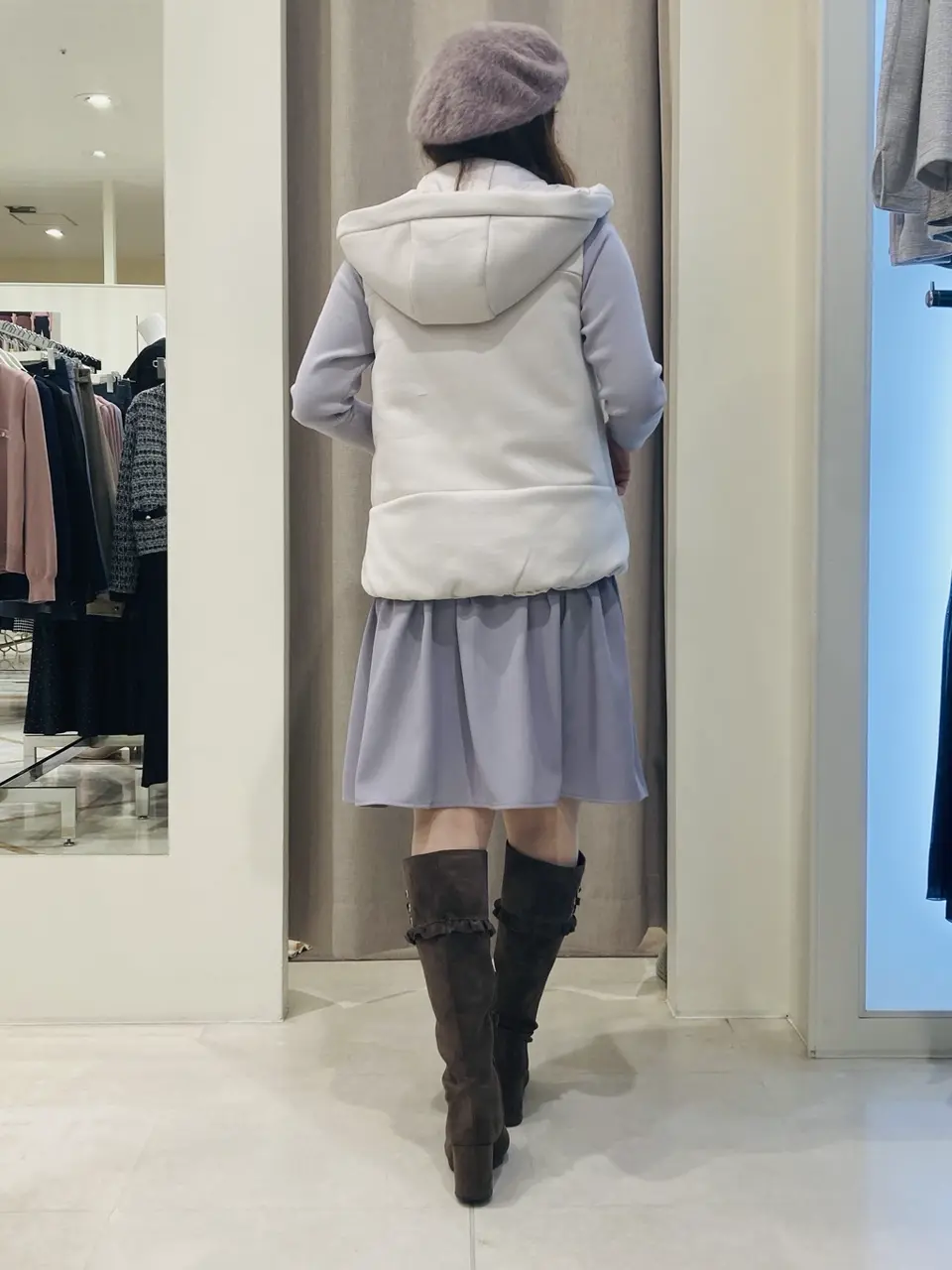 ANY SIS 川根　彩 コーディネート画像