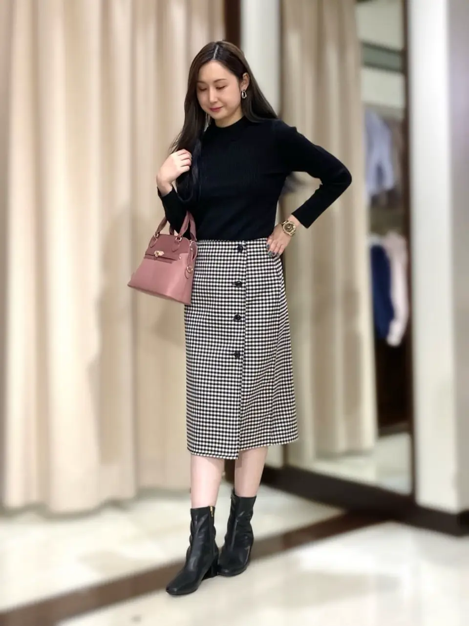 ANY SIS STAFF コーディネート画像