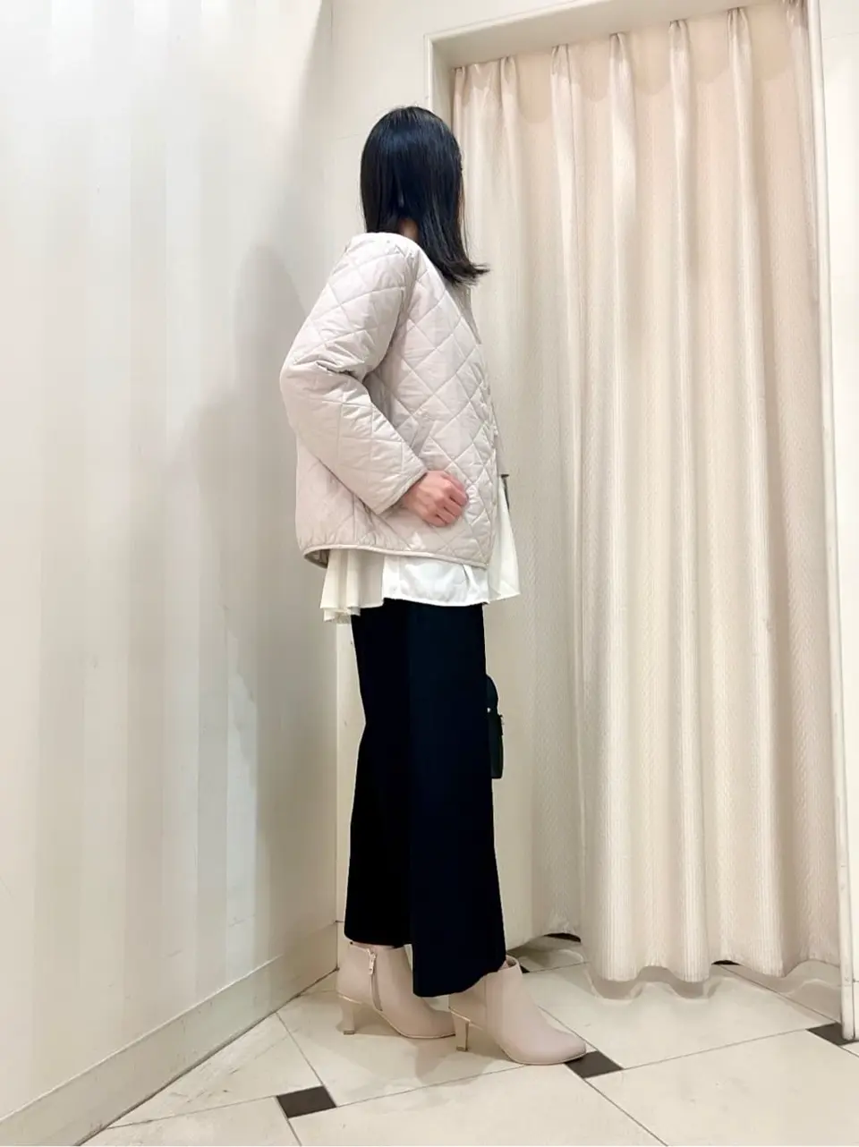 ANY SIS 金井 コーディネート画像