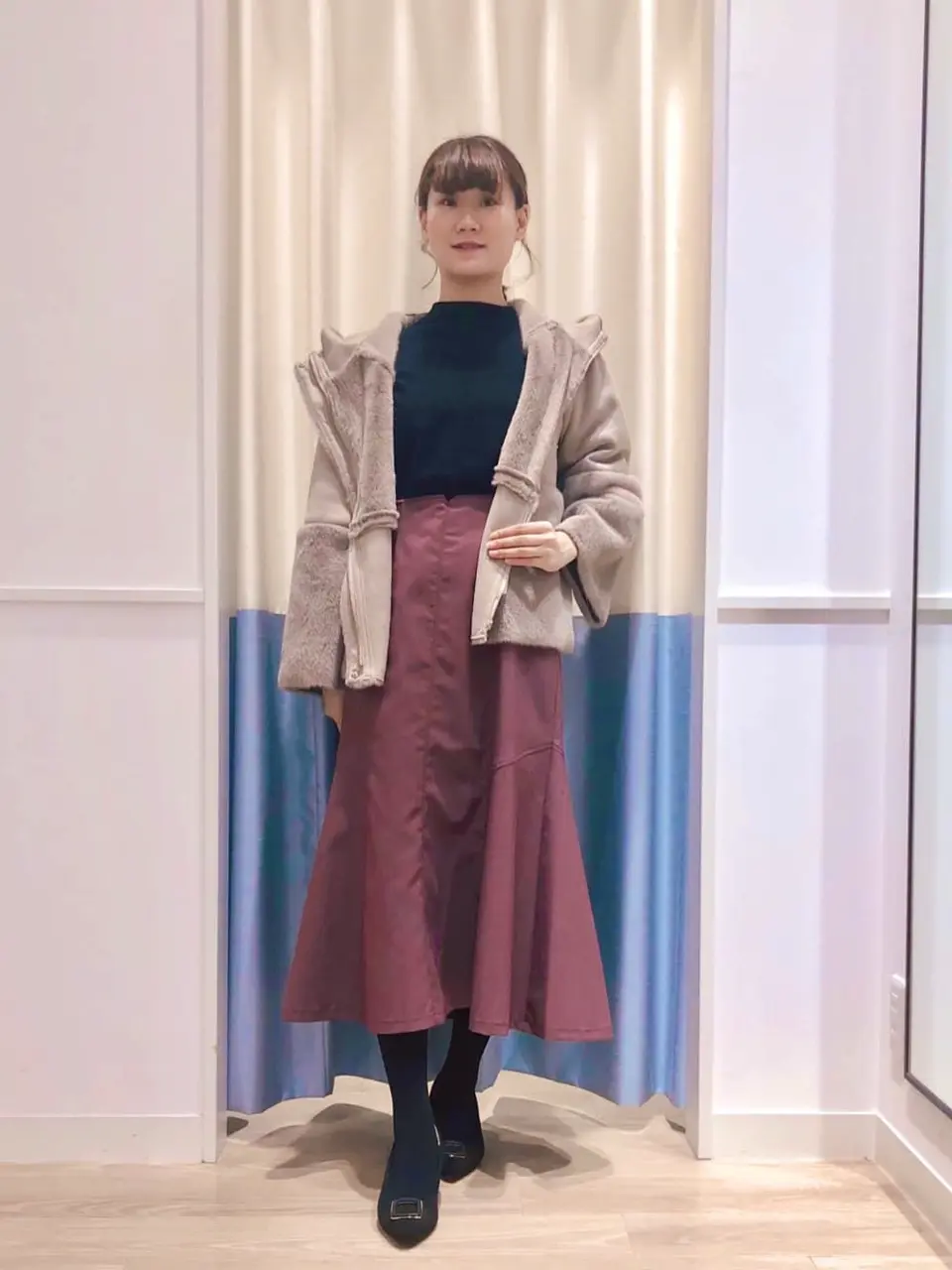 ANY SIS スタッフ コーディネート画像