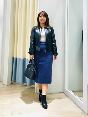 ANY SIS スタッフ コーディネート画像