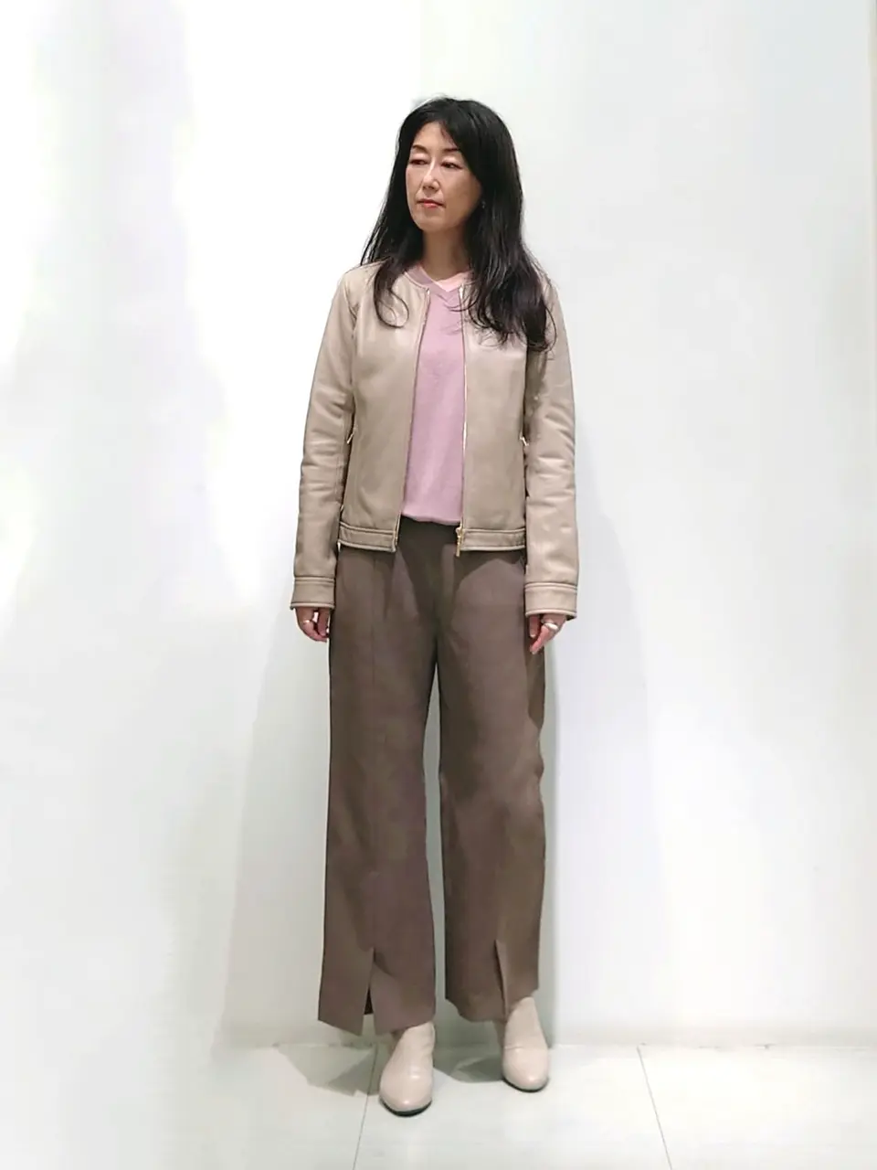 ANY SIS スタッフ コーディネート画像