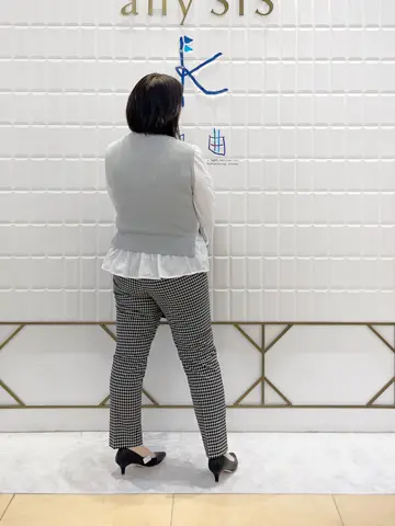 ANY SIS 西田 コーディネート画像