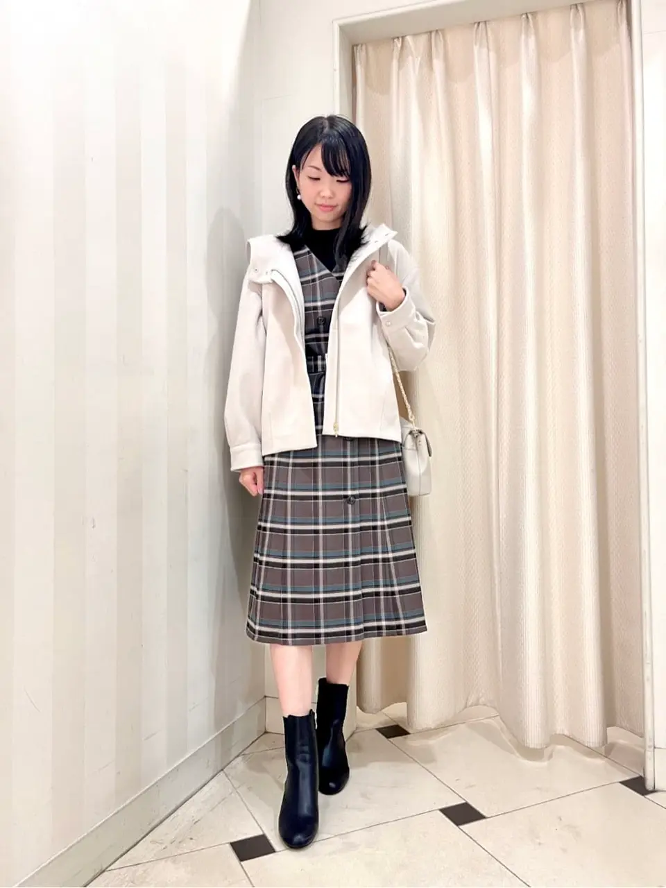  金井 コーディネート画像