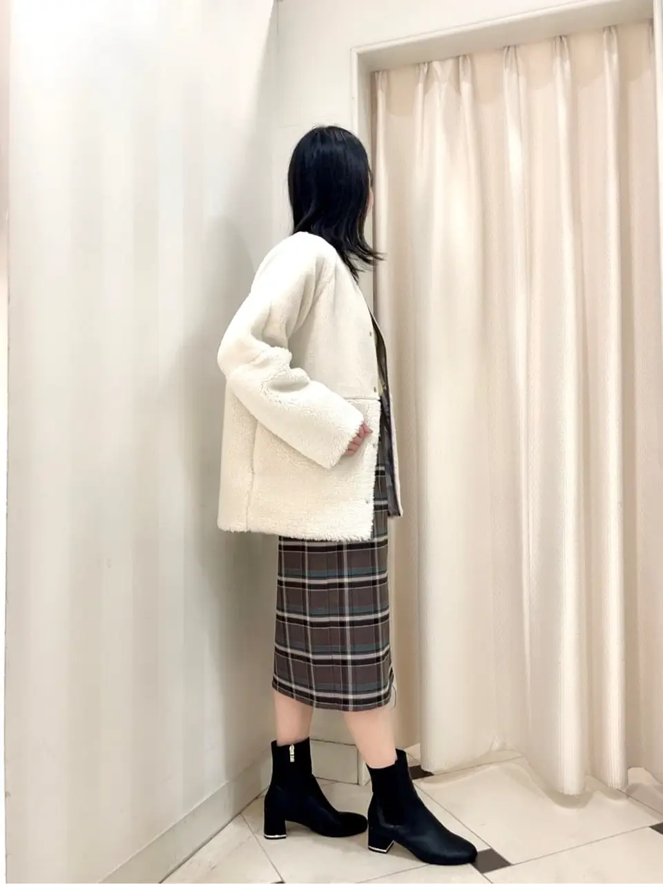 ANY SIS 金井 コーディネート画像