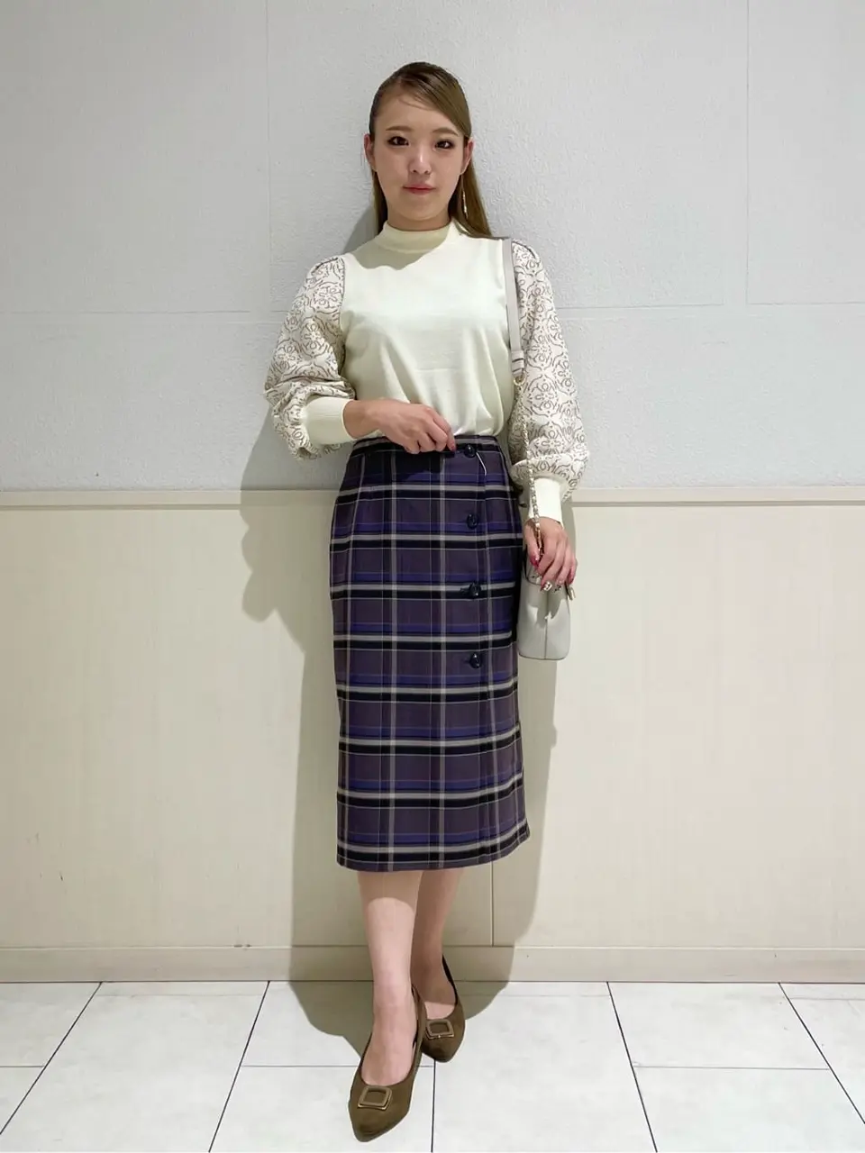 ANY SIS 土居 コーディネート画像