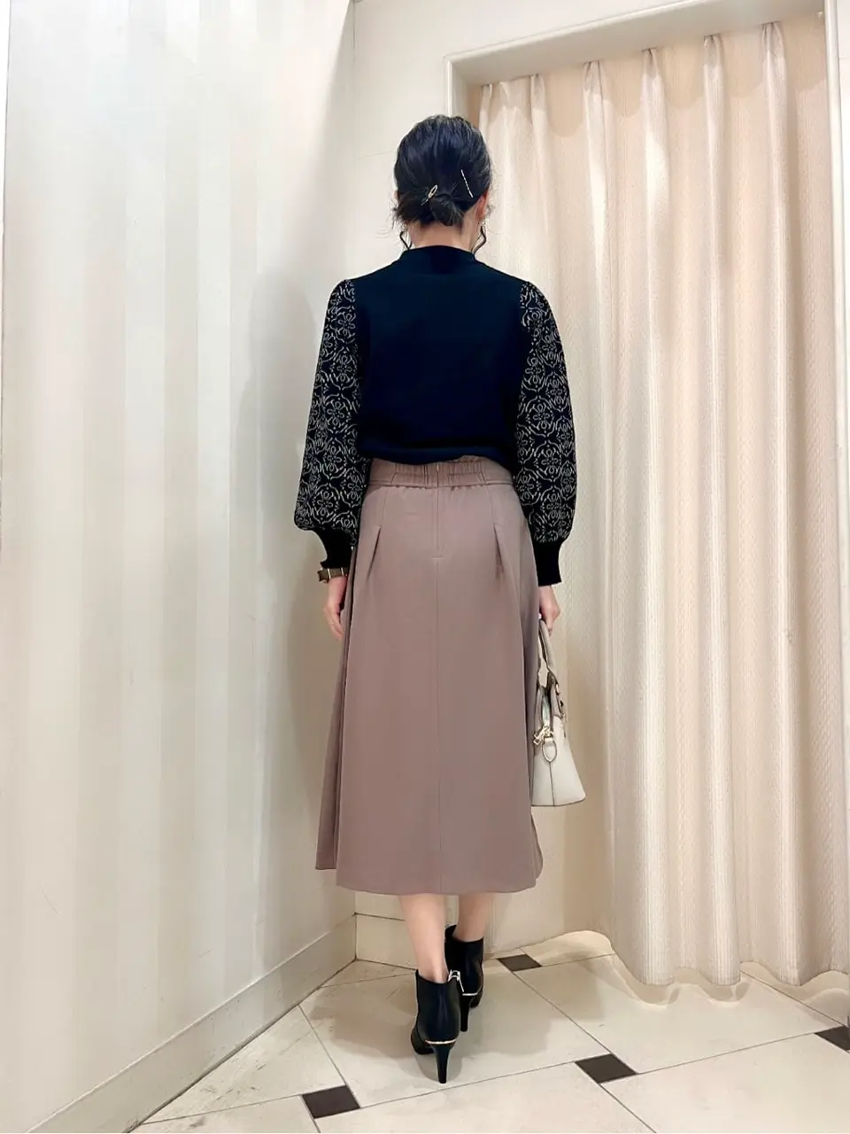 ANY SIS 金井 コーディネート画像