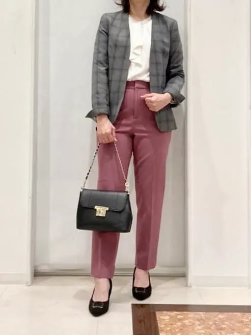 ANY SIS スタッフ コーディネート画像