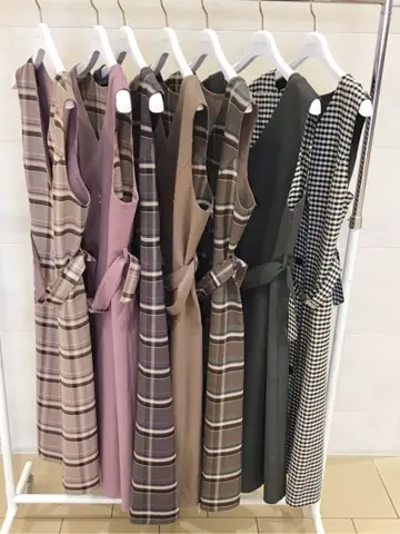 ANY SIS 髙橋 コーディネート画像