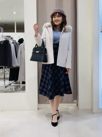 ANY SIS 川根　彩 コーディネート画像