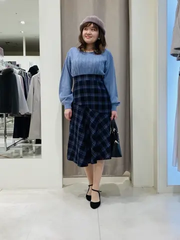 ANY SIS 川根　彩 コーディネート画像