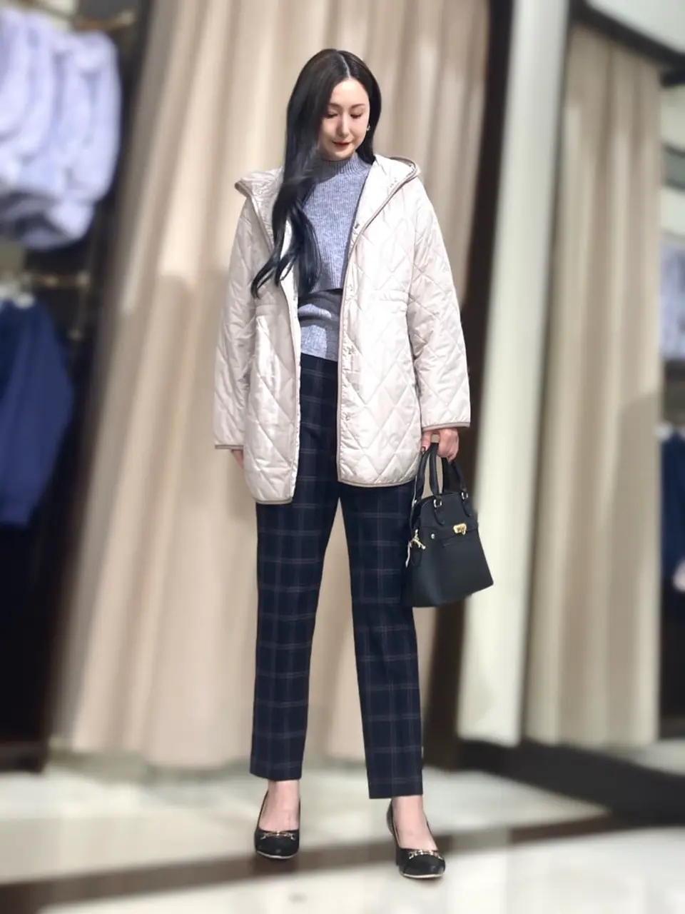 ANY SIS STAFF コーディネート画像