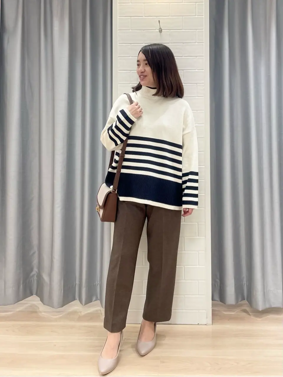 ANY SIS 丸岡 コーディネート画像