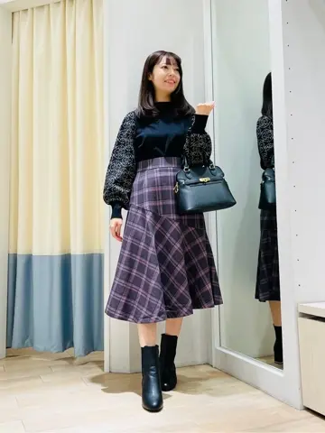 ANY SIS スタッフ コーディネート画像