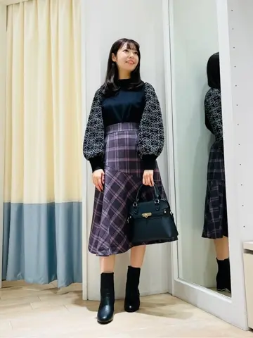 ANY SIS スタッフ コーディネート画像