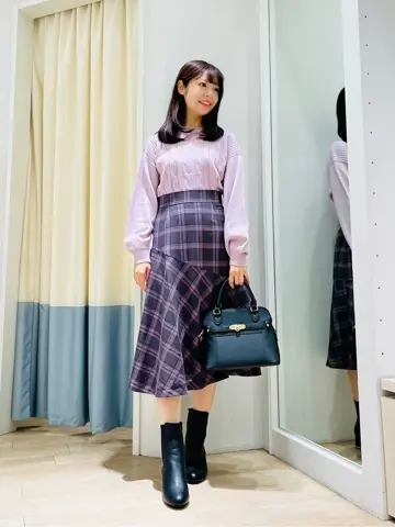 ANY SIS スタッフ コーディネート画像