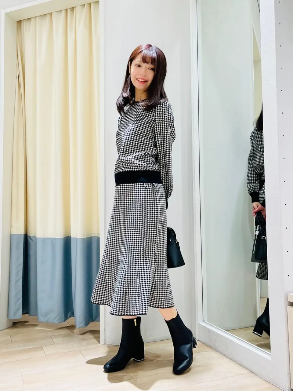 ANY SIS スタッフ コーディネート画像