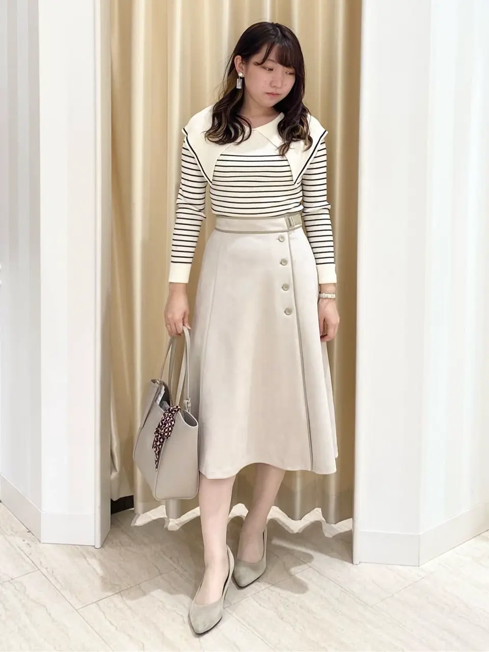 ANY SIS スタッフ コーディネート画像