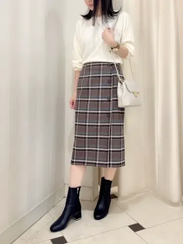 ANY SIS 金井 コーディネート画像