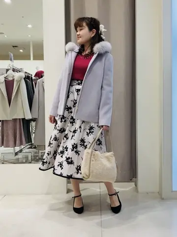 ANY SIS 川根　彩 コーディネート画像