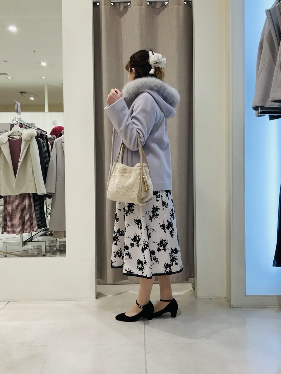 ANY SIS 川根　彩 コーディネート画像