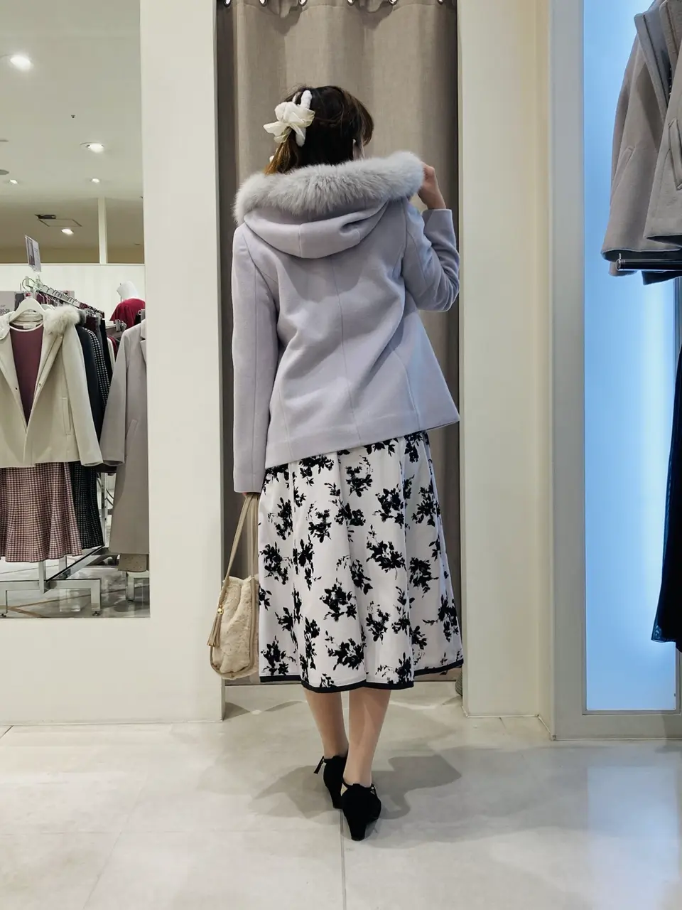 ANY SIS 川根　彩 コーディネート画像