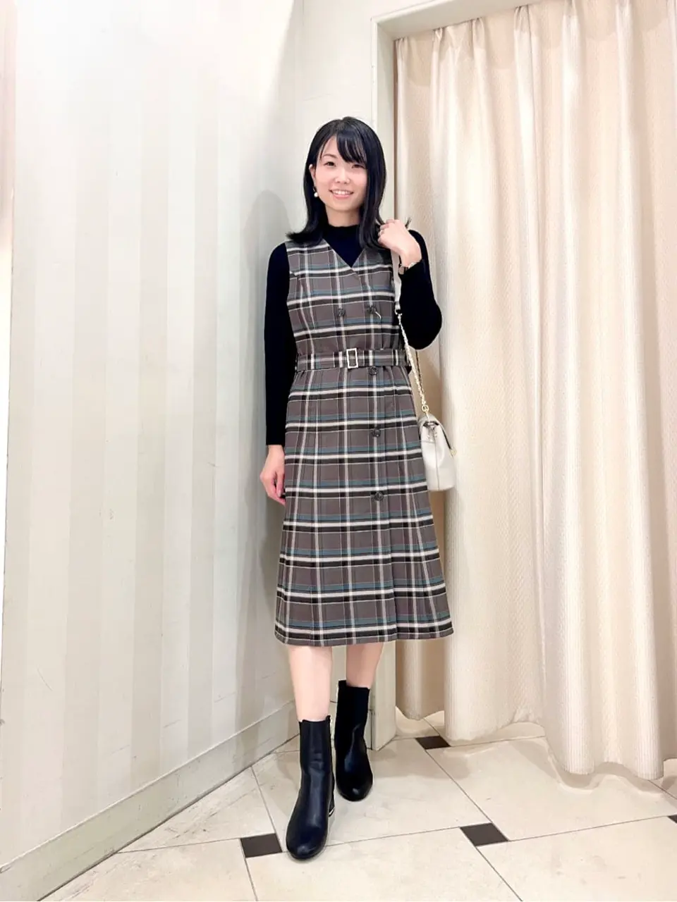 ANY SIS 金井 コーディネート画像