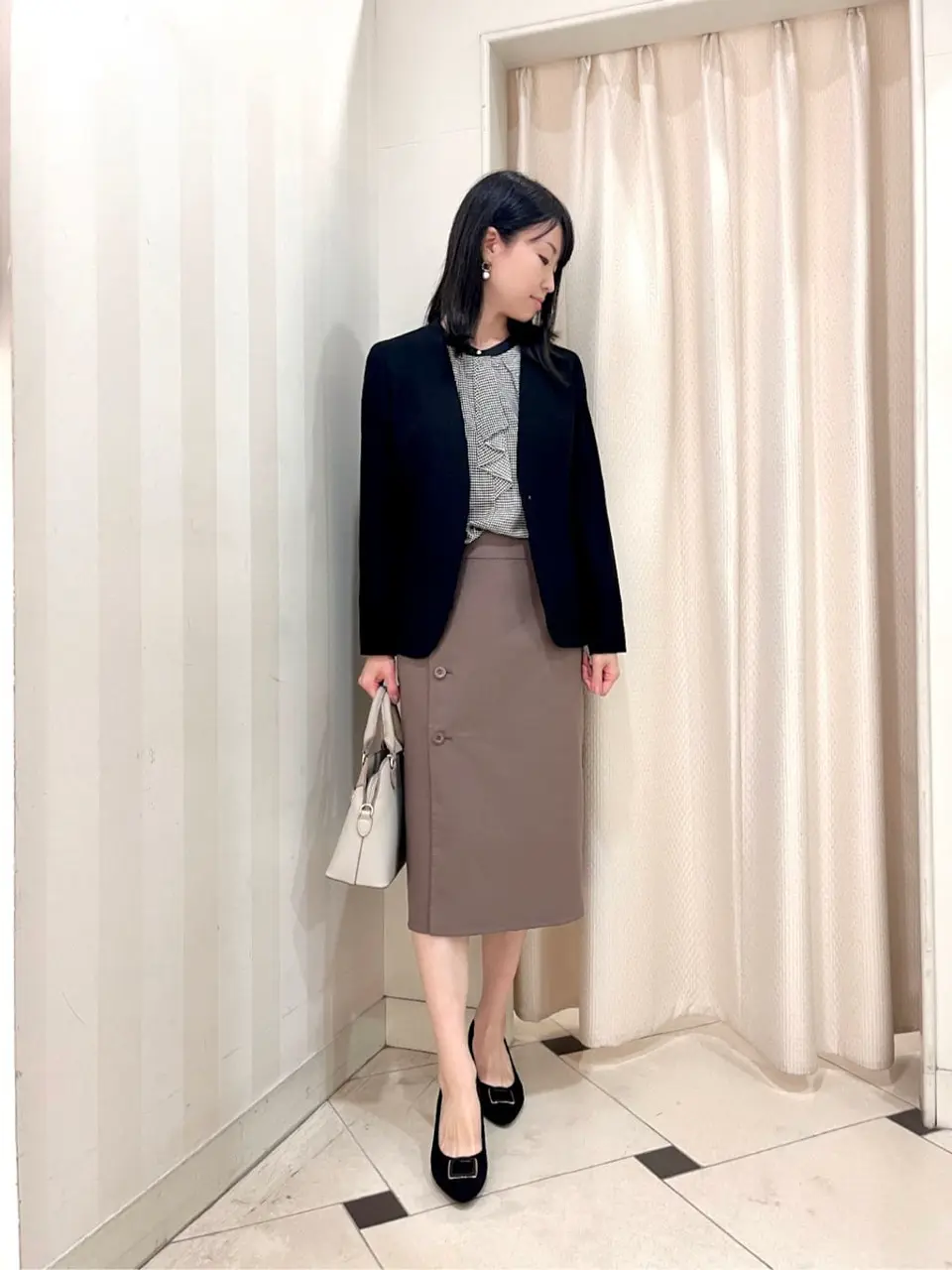 ANY SIS 金井 コーディネート画像