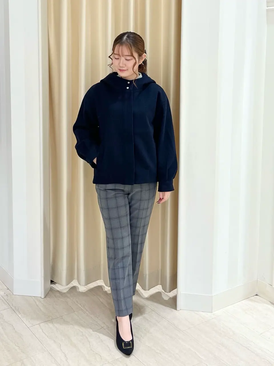 ANY SIS スタッフ コーディネート画像