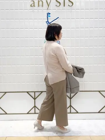 ANY SIS 西田 コーディネート画像