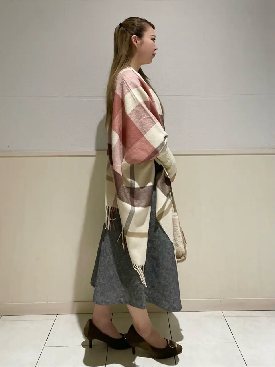 ANY SIS 土居 コーディネート画像