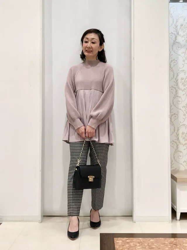 ANY SIS スタッフ コーディネート画像