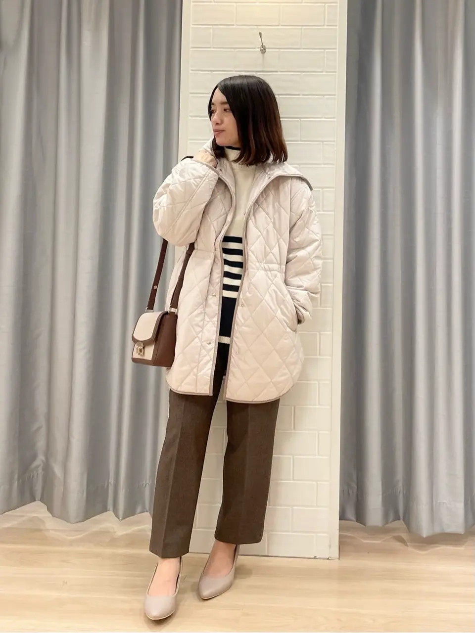 ANY SIS 丸岡 コーディネート画像